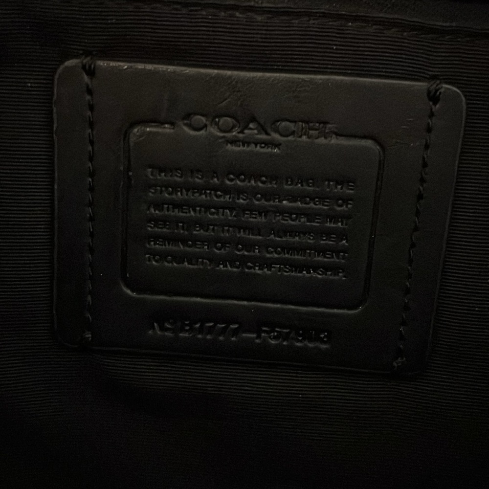 Coach Tote - Picture 4 of 9